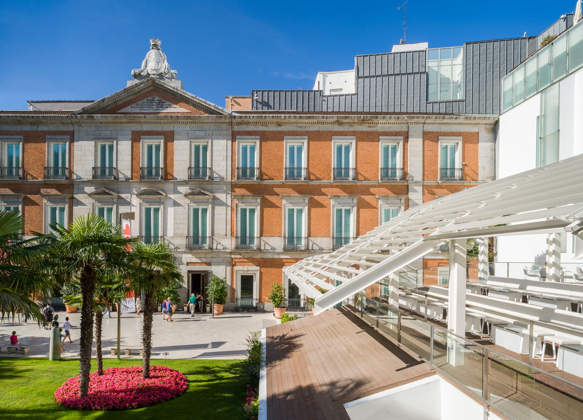 Fachada del Palacio de Villahermosa, actual Museo Thyssen-Bornemisza