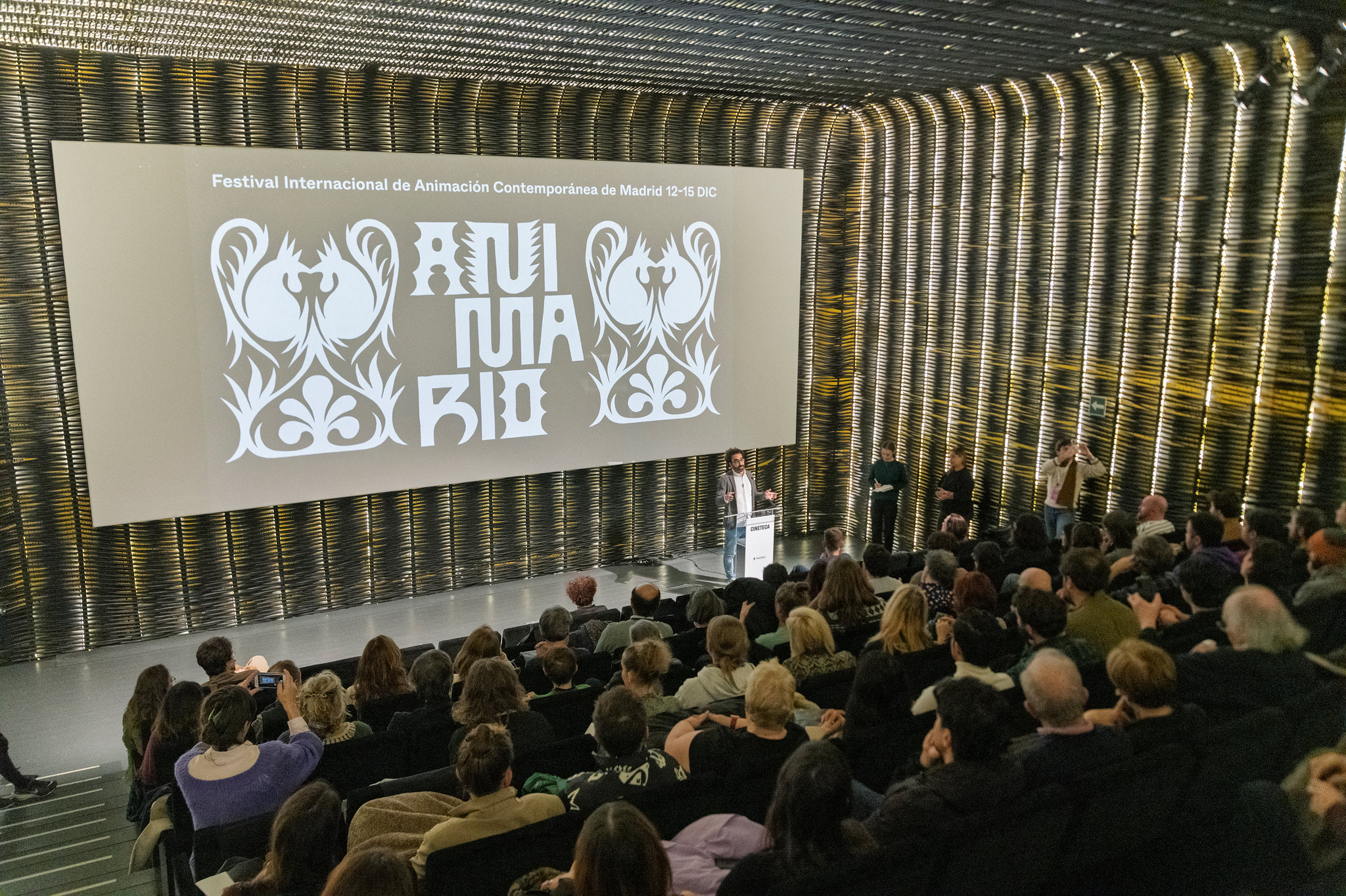 Inauguración de Animario en Matadero Madrid con público