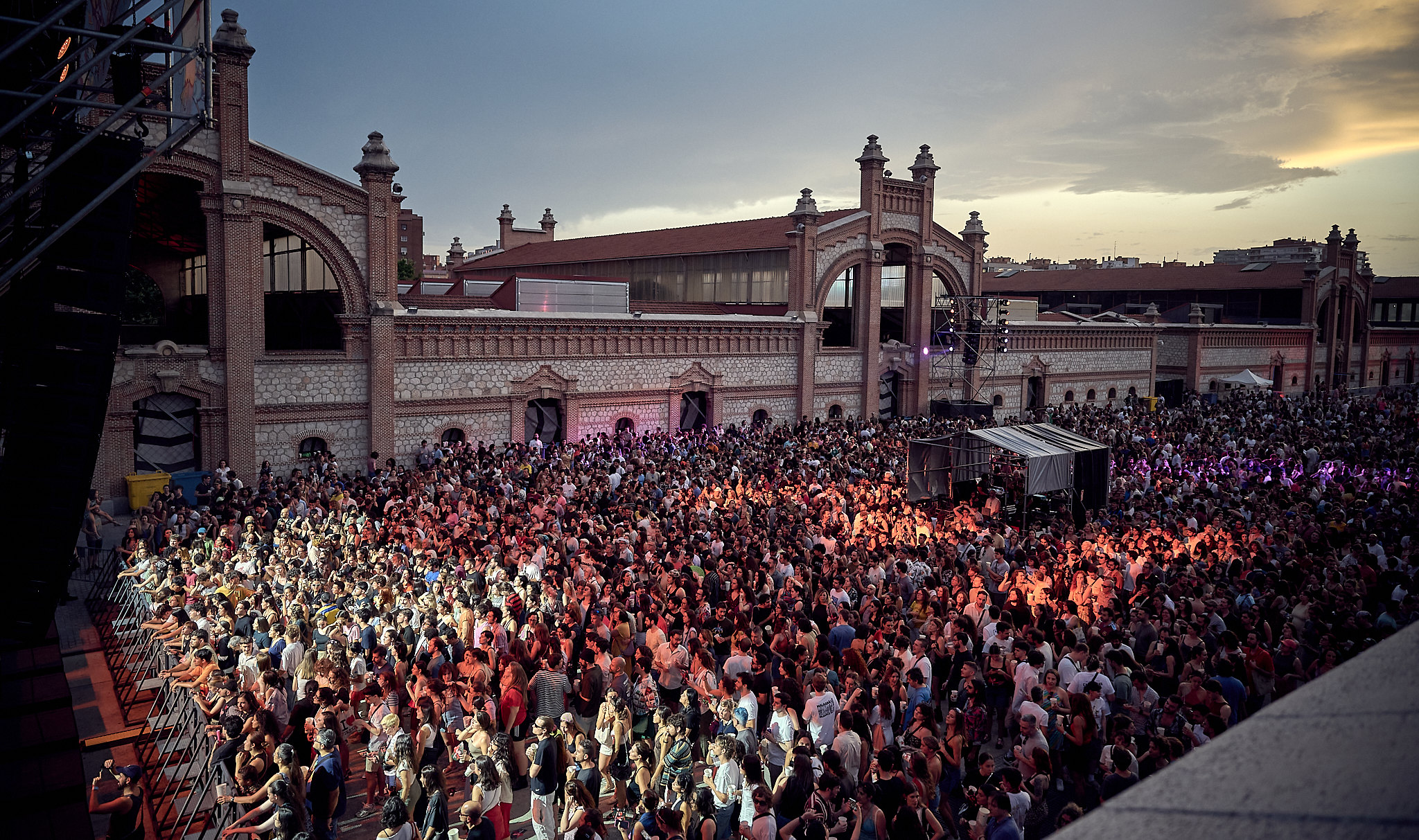Fiesta de lectura compartida Meet & Read en Matadero Madrid