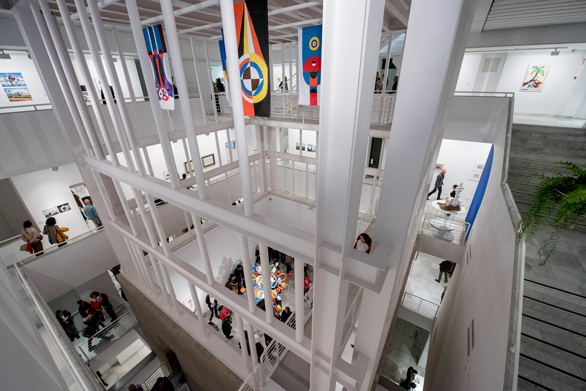 Interior del CAAM diseñado por Sáenz de Oiza en Las Palmas de Gran Canaria