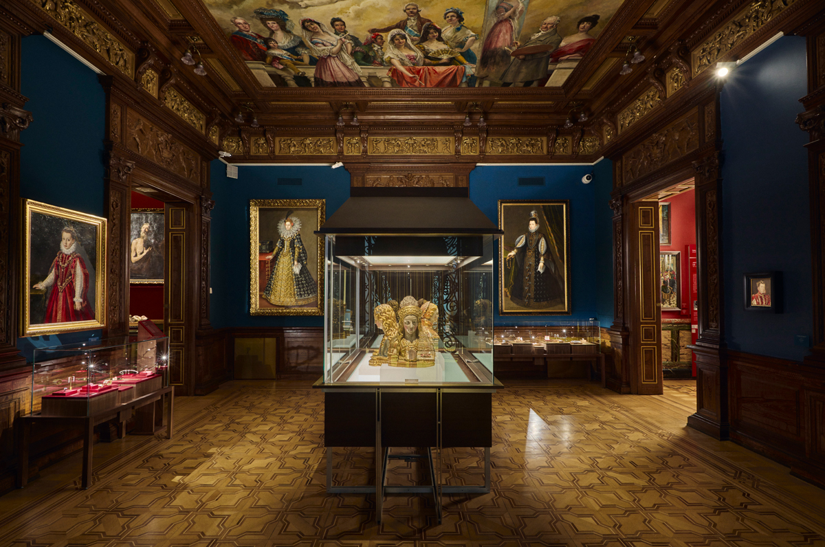 Vista de sala de la exposición 'Un diálogo con el arte'.